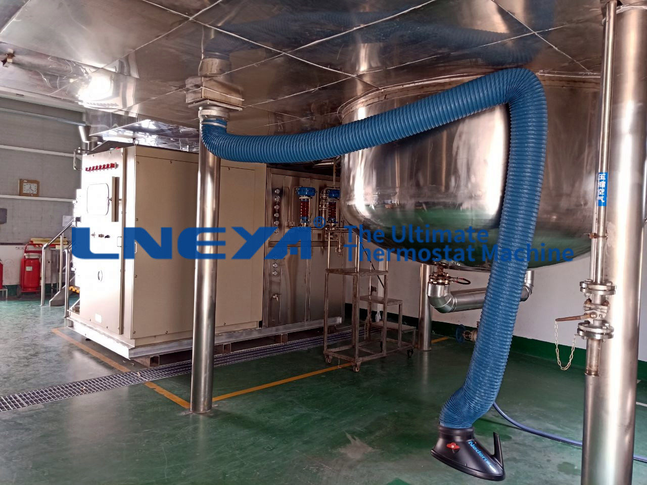 What are the requirements for the cooling and heating temperature control equipment of the 500-liter（images 1）