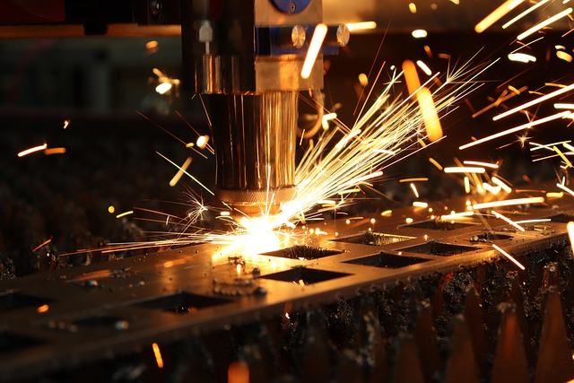 Oil chillers are commonly used to cool lubricating oil in machining equipment such as milling and drilling machines.
